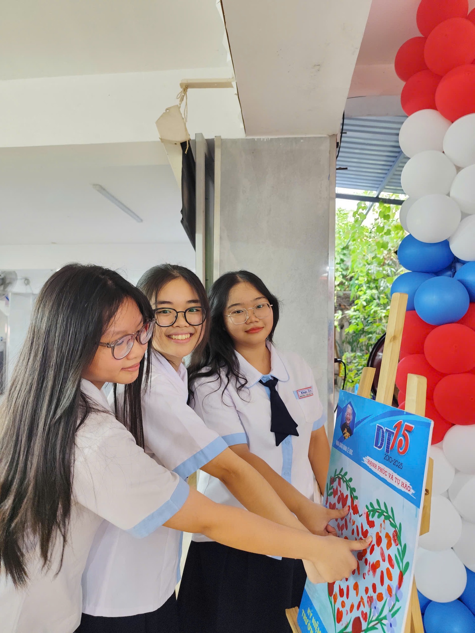 Chuỗi hoạt động kỷ niệm 15 năm thành lập Trường THCS và THPT Đức Trí (2010 - 2025) – DT15 hạnh phúc và tự hào